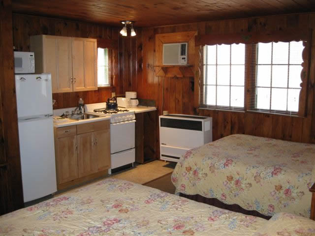 Interior of cottage 15 at Sun Valley Cottages Laconia NH